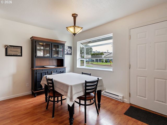 16551 Sw 10TH St, Sherwood, OR 97140