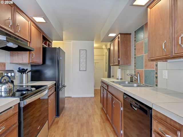 16551 Sw 10TH St, Sherwood, OR 97140