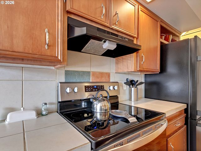 16551 Sw 10TH St, Sherwood, OR 97140