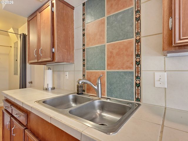 16551 Sw 10TH St, Sherwood, OR 97140