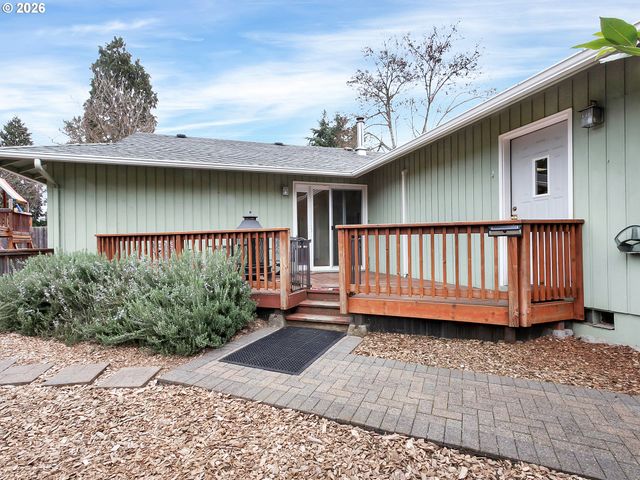 16551 Sw 10TH St, Sherwood, OR 97140