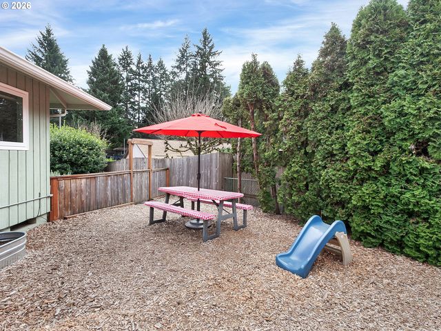 16551 Sw 10TH St, Sherwood, OR 97140