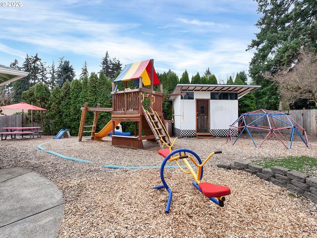 16551 Sw 10TH St, Sherwood, OR 97140