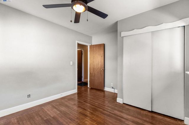 2825 Marlborough Avenue, Redwood City, CA 94063