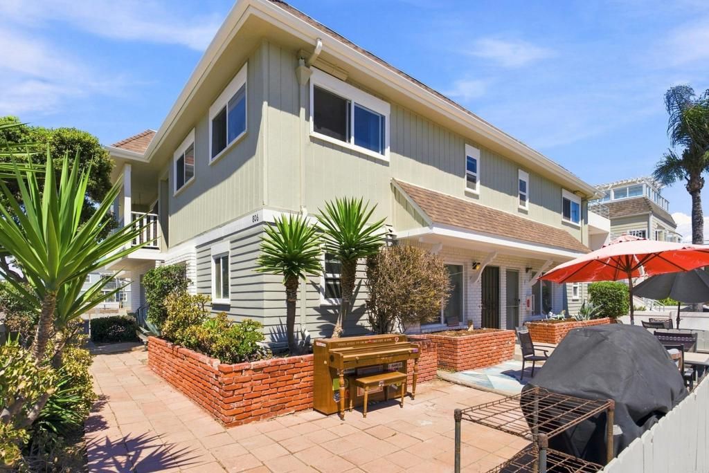 806 Manhattan Ct, San Diego, CA 92109 — exterior