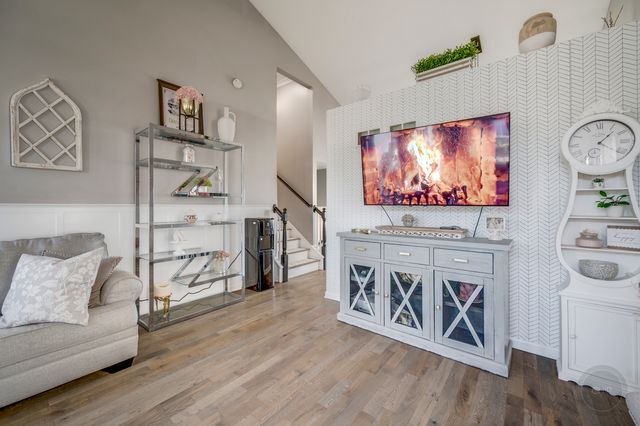2107 Ashbrook Court, Plainfield, IL 60586