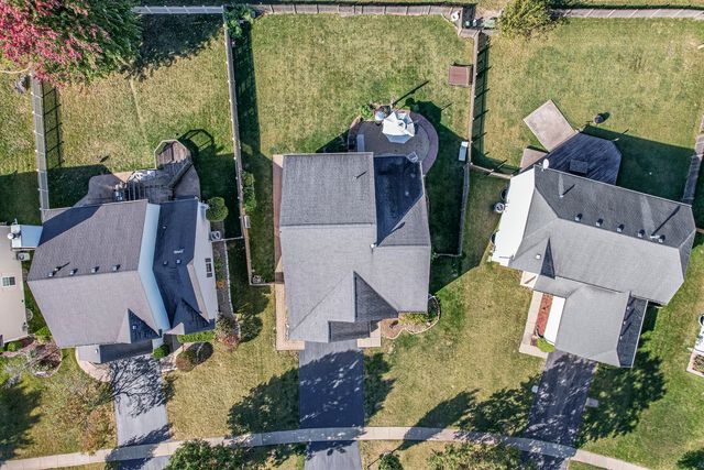 2107 Ashbrook Court, Plainfield, IL 60586
