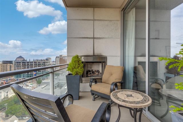 2900 McKinnon Street 1606, Dallas, TX 75201