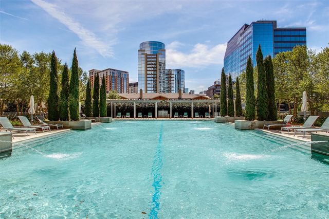 2900 McKinnon Street 1606, Dallas, TX 75201