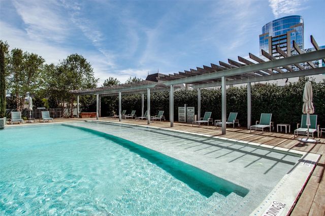 2900 McKinnon Street 1606, Dallas, TX 75201