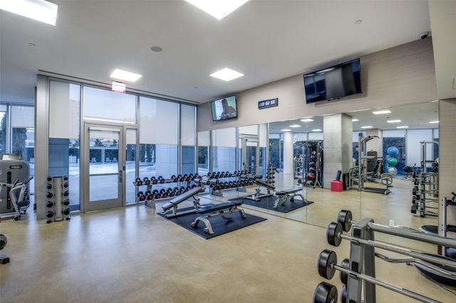 2900 McKinnon Street 1606, Dallas, TX 75201