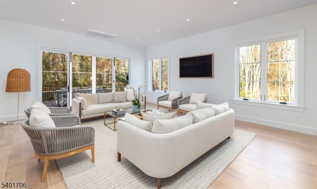 446 Green Village Rd, Chatham Twp., NJ 07935