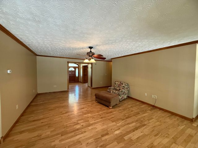 75 Cedar Springs Lane, Barbourville, KY 40906