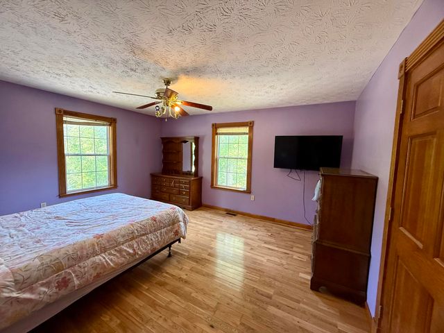 75 Cedar Springs Lane, Barbourville, KY 40906