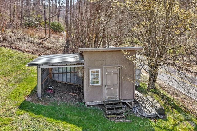 719 Camp Branch Road, Waynesville, NC 28786