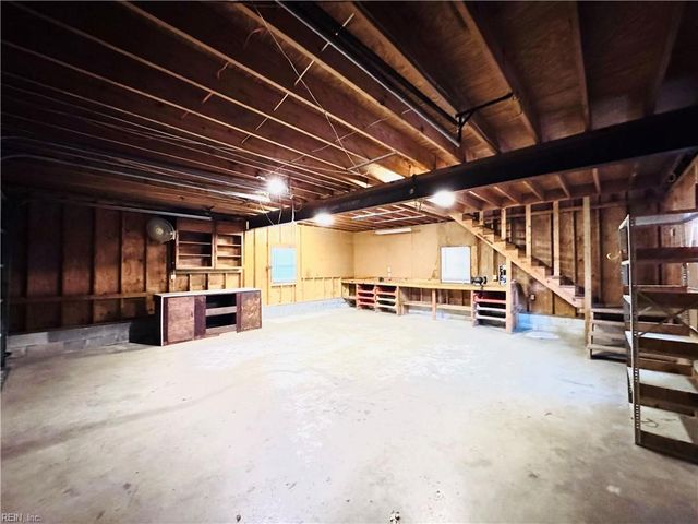 340 Briarfield DR, Chesapeake, VA 23322