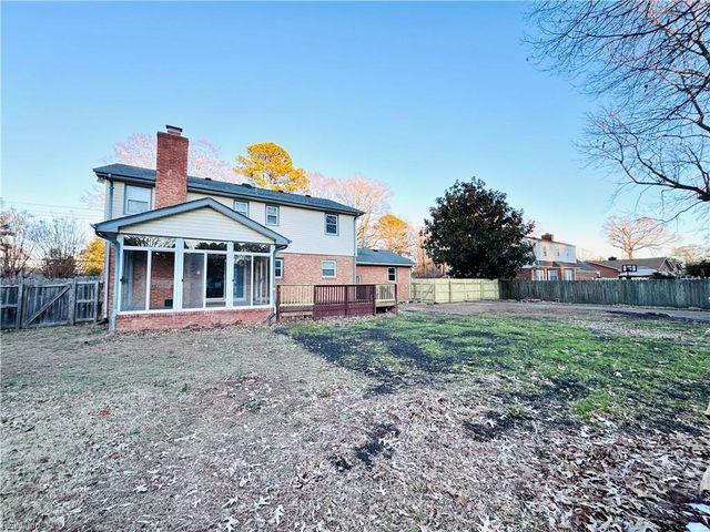 340 Briarfield DR, Chesapeake, VA 23322