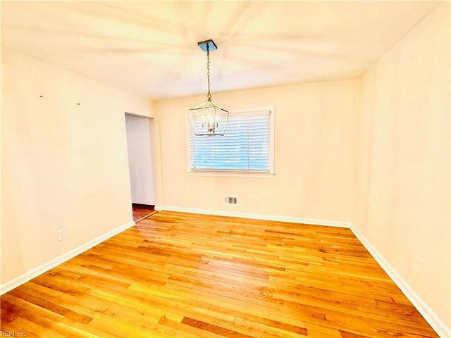 340 Briarfield DR, Chesapeake, VA 23322