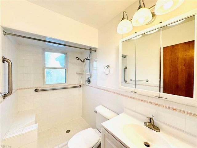 340 Briarfield DR, Chesapeake, VA 23322
