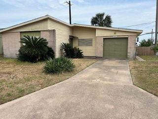 325 Mackeral Street, Galveston, TX 77550