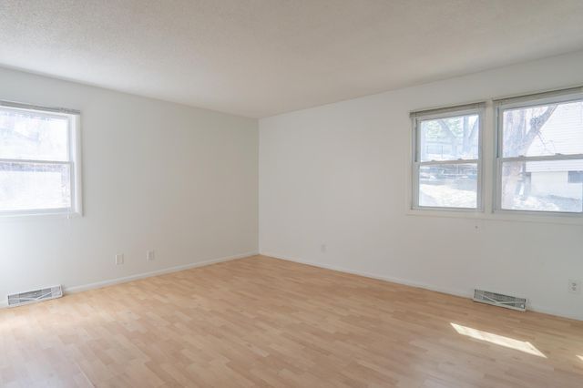 13100 Thomas Avenue S, Burnsville, MN 55337