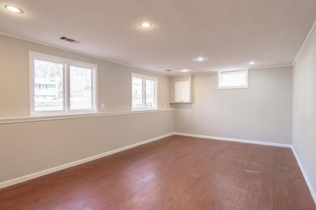 13100 Thomas Avenue S, Burnsville, MN 55337