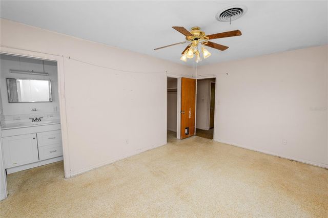 800 E CANFIELD STREET, Avon Park, FL 33825