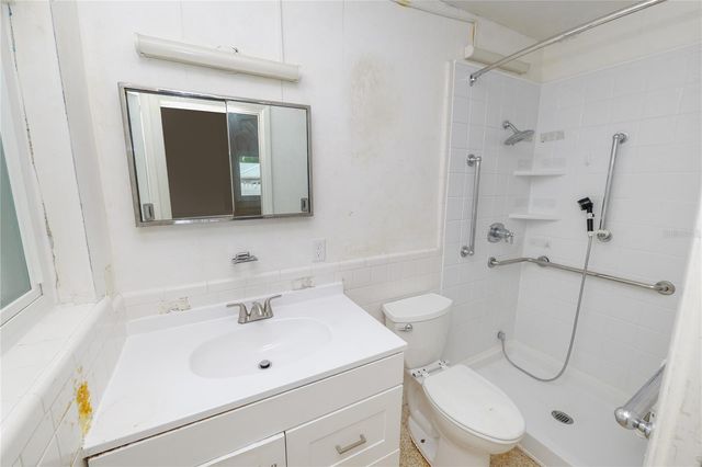 800 E CANFIELD STREET, Avon Park, FL 33825