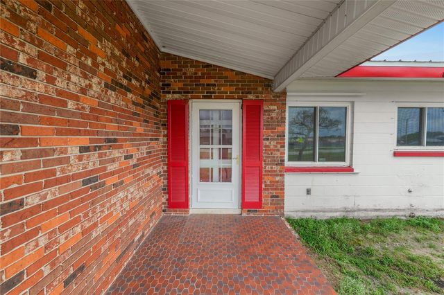 800 E CANFIELD STREET, Avon Park, FL 33825