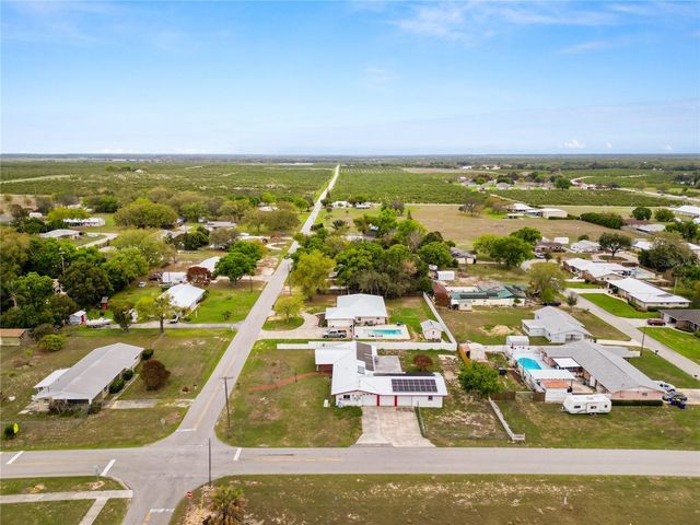 800 E CANFIELD STREET, Avon Park, FL 33825