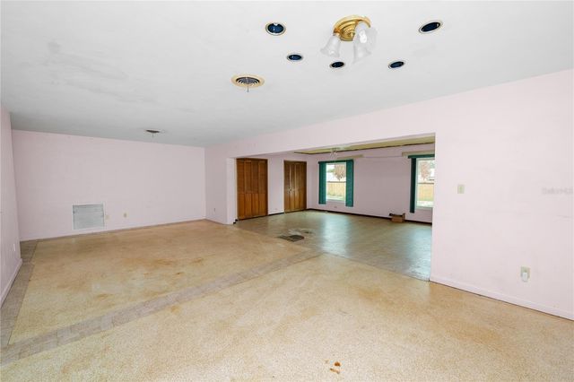 800 E CANFIELD STREET, Avon Park, FL 33825