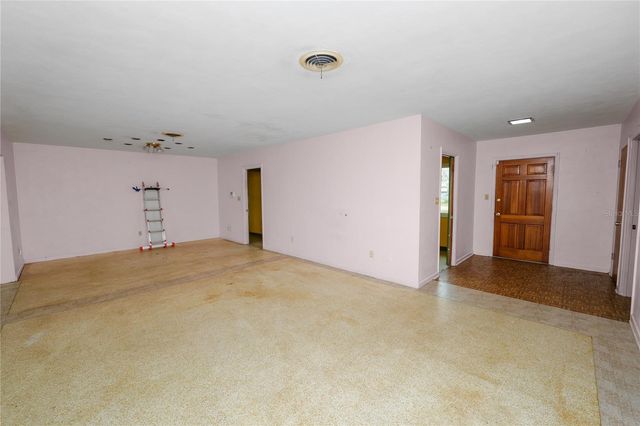 800 E CANFIELD STREET, Avon Park, FL 33825