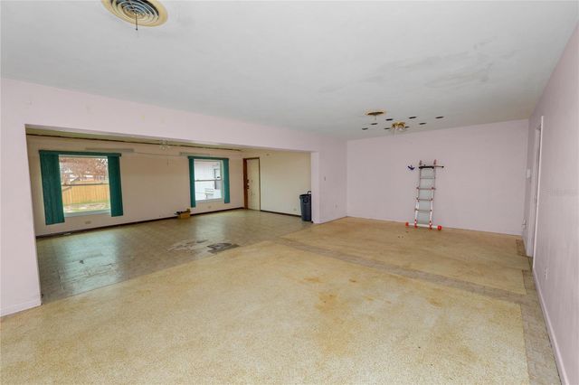 800 E CANFIELD STREET, Avon Park, FL 33825