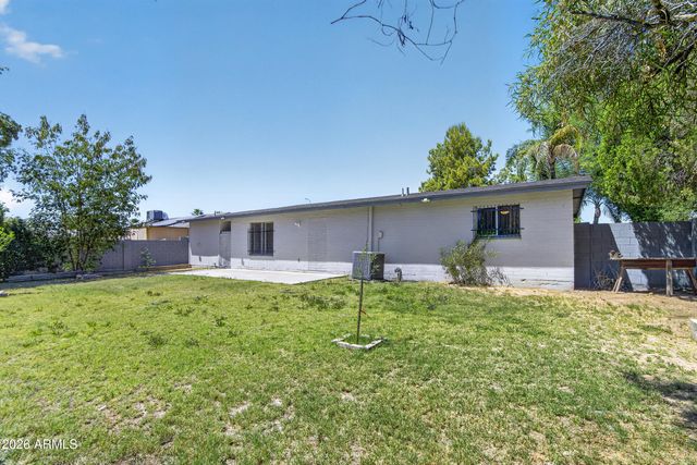 2215 W BUTLER Drive, Chandler, AZ 85224