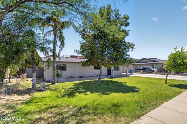 2215 W BUTLER Drive, Chandler, AZ 85224