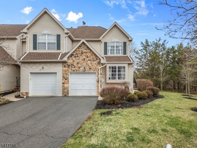 32 Dewitt Ln, Hillsborough Twp., NJ 08844