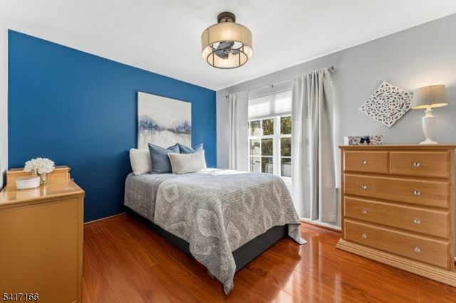 32 Dewitt Ln, Hillsborough Twp., NJ 08844