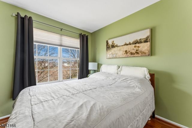 32 Dewitt Ln, Hillsborough Twp., NJ 08844