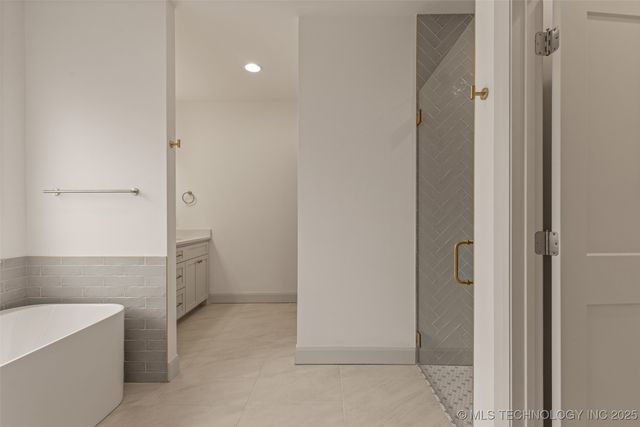 2126 E 138th Street S, Bixby, OK 74008