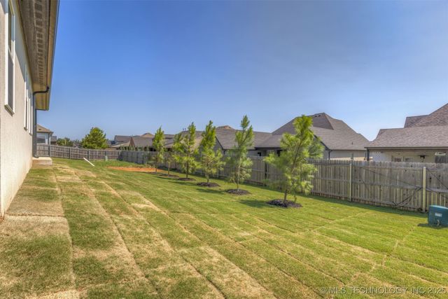 2126 E 138th Street S, Bixby, OK 74008