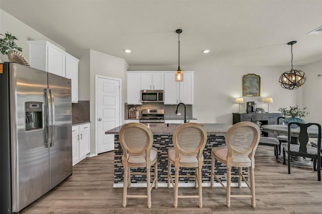 13711 Saxon Cliff Lane, Rosharon, TX 77583