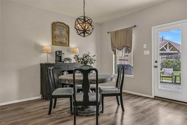 13711 Saxon Cliff Lane, Rosharon, TX 77583