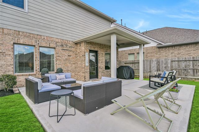 13711 Saxon Cliff Lane, Rosharon, TX 77583