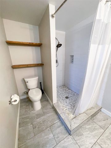 810 N Alamo Road, Rockwall, TX 75087