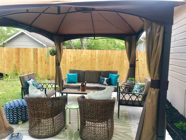 810 N Alamo Road, Rockwall, TX 75087