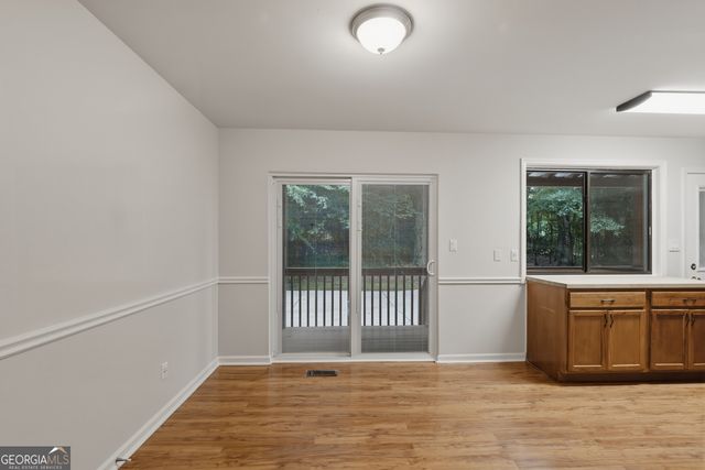 260 Forrest Avenue, Fayetteville, GA 30214