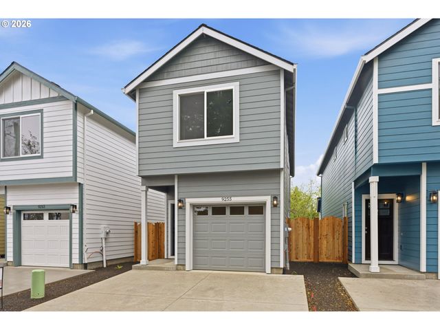 9255 E Burnside St, Portland, OR 97216