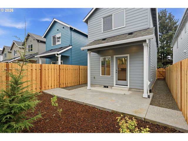 9255 E Burnside St, Portland, OR 97216