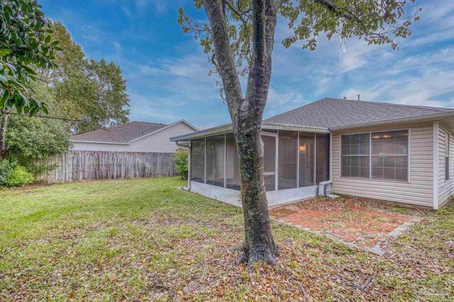345 Mirabelle Dr, Pensacola, FL 32514
