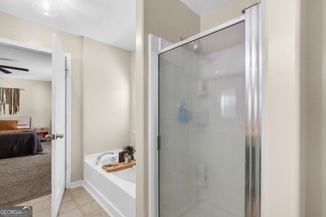 22 Chapel Lake N, Savannah, GA 31419